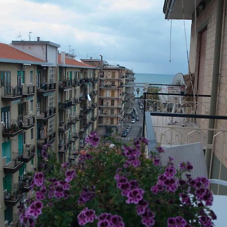 La Fenice Salerno Exterior photo